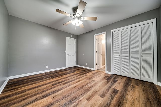 202 Raindrop Ln, Hendersonville, TN 37075