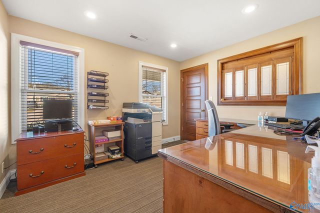 1640A Blount Avenue, Guntersville, AL 35976