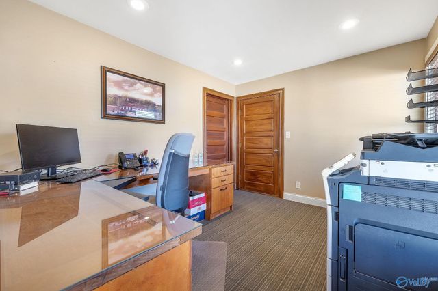 1640A Blount Avenue, Guntersville, AL 35976