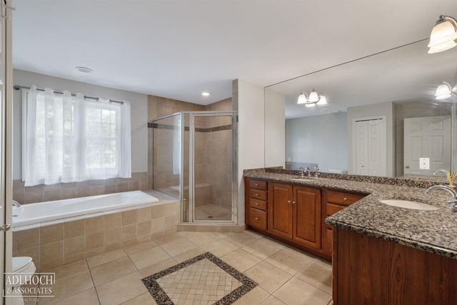 758 Middlesex Road, Grosse Pointe, MI 48230