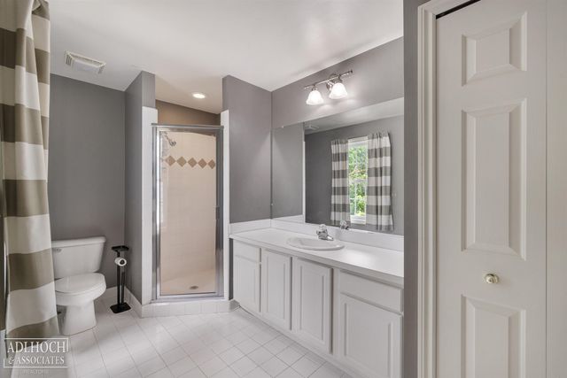 758 Middlesex Road, Grosse Pointe, MI 48230