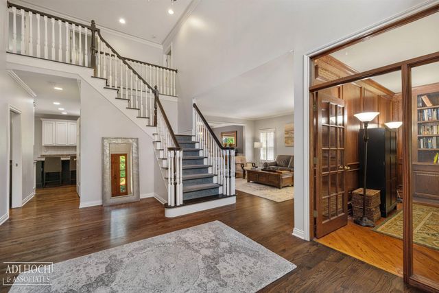 758 Middlesex Road, Grosse Pointe, MI 48230