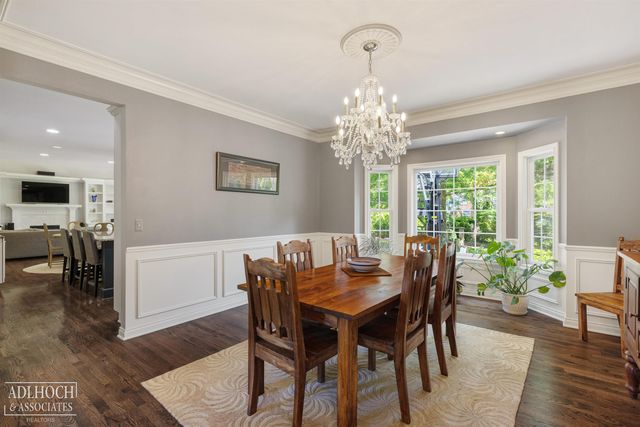 758 Middlesex Road, Grosse Pointe, MI 48230