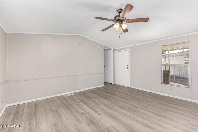 625 W MCKELLIPS Road 330, Mesa, AZ 85201