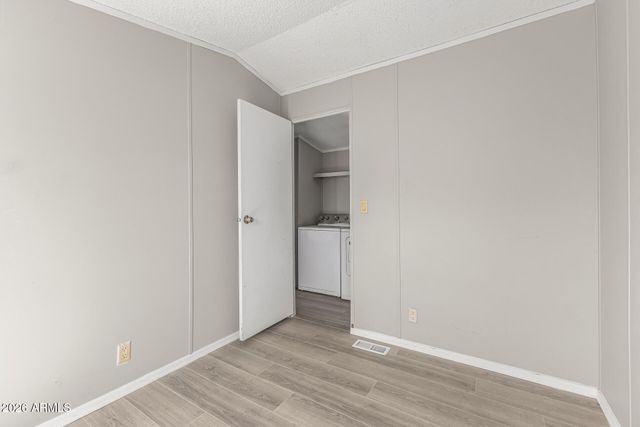 625 W MCKELLIPS Road 330, Mesa, AZ 85201