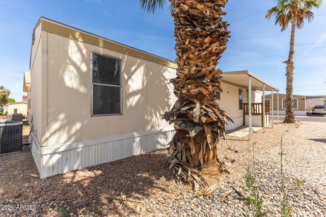 625 W MCKELLIPS Road 330, Mesa, AZ 85201