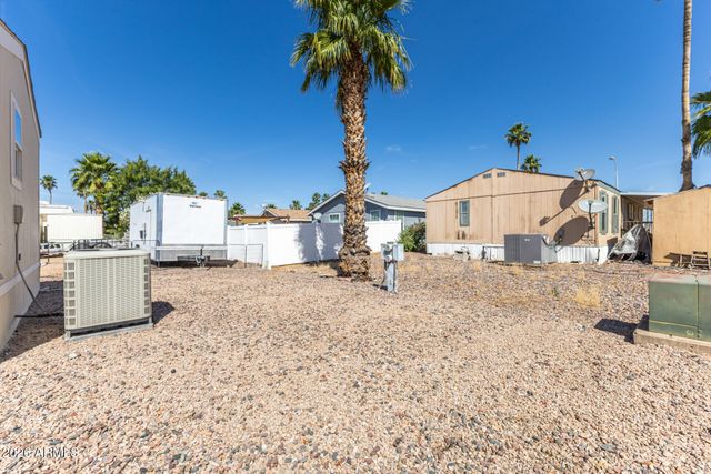 625 W MCKELLIPS Road 330, Mesa, AZ 85201