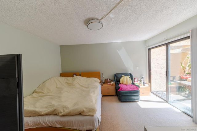 7959 Caminito Dia 2, San Diego, CA 92122