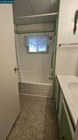 123 Zartop, Oakley, CA 94561