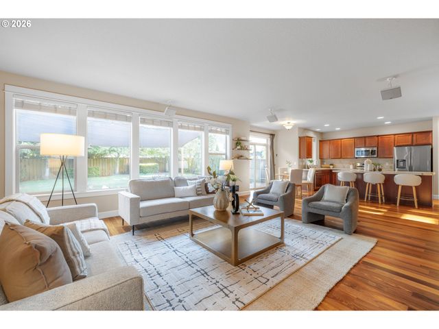 2067 Sw 192ND Ave, Beaverton, OR 97003