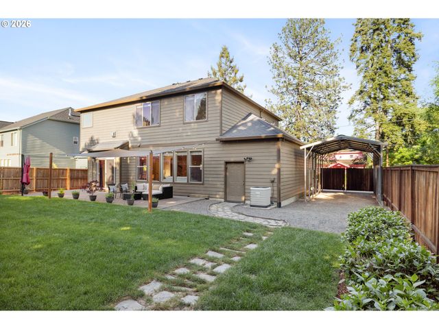 2067 Sw 192ND Ave, Beaverton, OR 97003