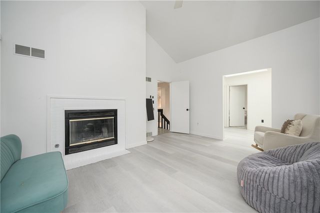 219 La Grande Dr, Cranberry Twp, PA 16066