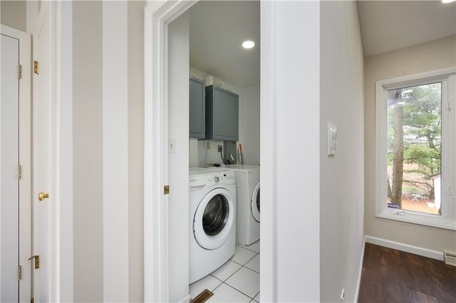 219 La Grande Dr, Cranberry Twp, PA 16066