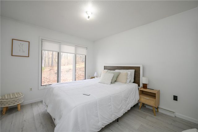 219 La Grande Dr, Cranberry Twp, PA 16066