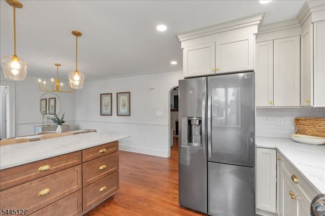 8 Oak Ln, Cranford Twp., NJ 07016