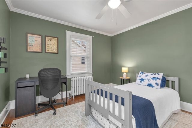 8 Oak Ln, Cranford Twp., NJ 07016