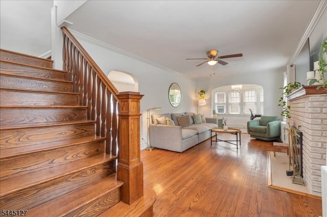 8 Oak Ln, Cranford Twp., NJ 07016