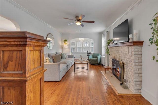 8 Oak Ln, Cranford Twp., NJ 07016