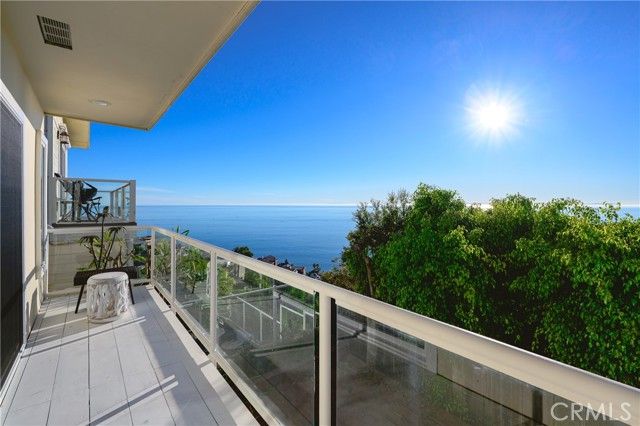 883 Katella, Laguna Beach, CA 92651