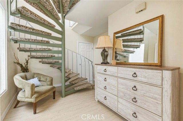883 Katella, Laguna Beach, CA 92651
