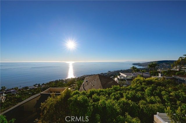 883 Katella, Laguna Beach, CA 92651