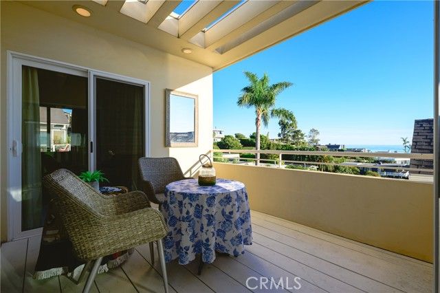 883 Katella, Laguna Beach, CA 92651