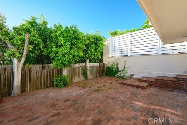 883 Katella, Laguna Beach, CA 92651