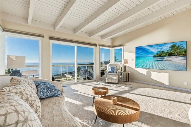 883 Katella, Laguna Beach, CA 92651