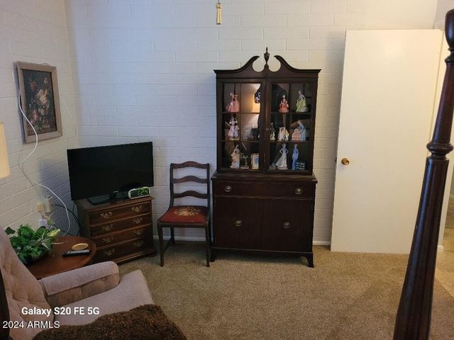 10536 W SNEAD Drive, Sun City, AZ 85351
