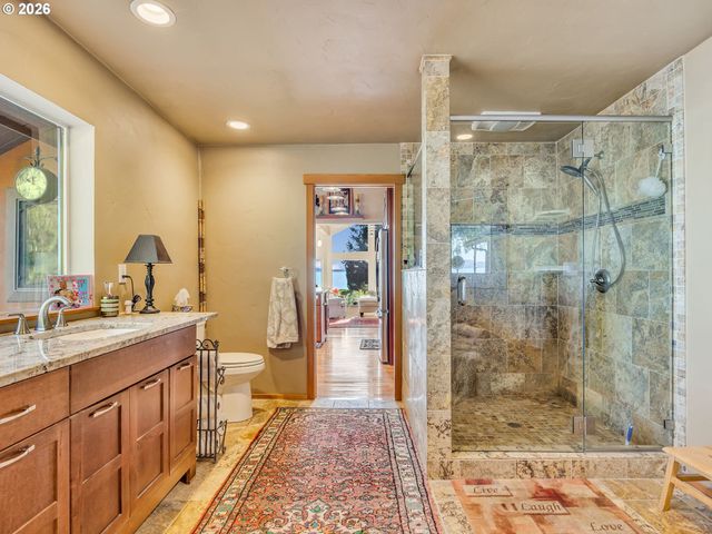 556 STATE ROUTE 401, Naselle, WA 98638