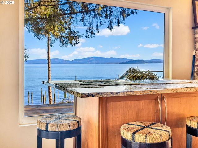 556 STATE ROUTE 401, Naselle, WA 98638