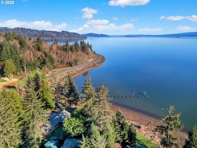 556 STATE ROUTE 401, Naselle, WA 98638