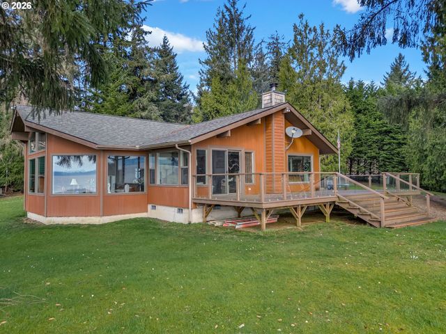 556 STATE ROUTE 401, Naselle, WA 98638