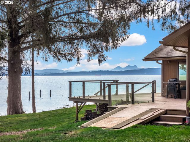 556 STATE ROUTE 401, Naselle, WA 98638