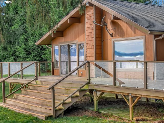 556 STATE ROUTE 401, Naselle, WA 98638