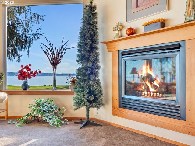 556 STATE ROUTE 401, Naselle, WA 98638