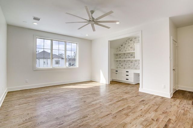 1514 Chantilly Lane, Houston, TX 77018