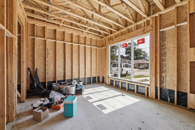 1514 Chantilly Lane, Houston, TX 77018