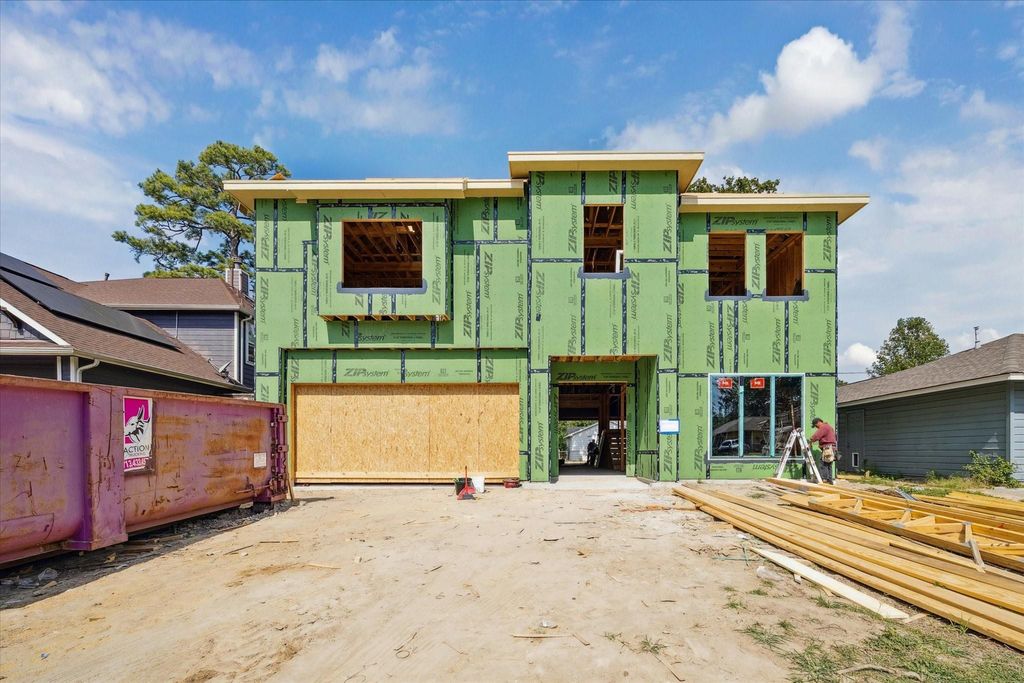 1514 Chantilly Lane, Houston, TX 77018