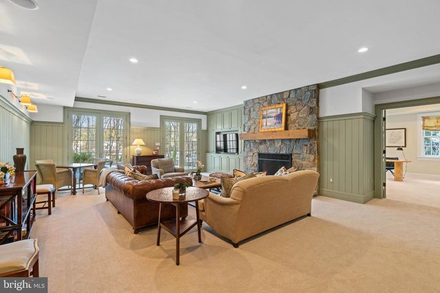 4641 DEXTER ST NW, Washington, DC 20007