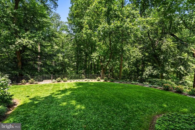 4641 DEXTER ST NW, Washington, DC 20007