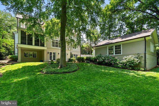 4641 DEXTER ST NW, Washington, DC 20007