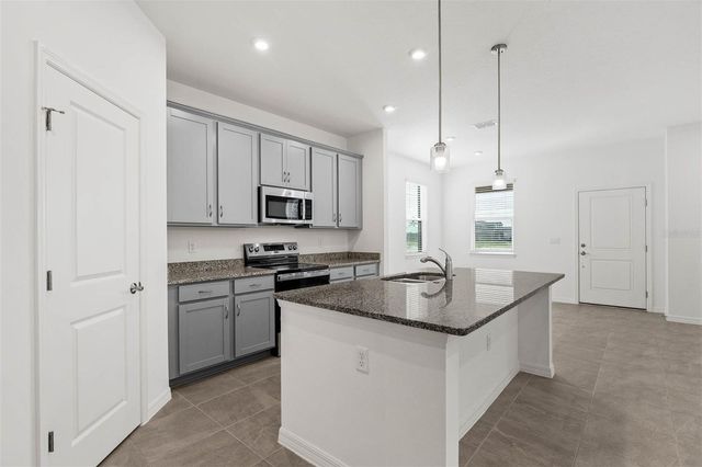 324 BELMOND DRIVE, Debary, FL 32713