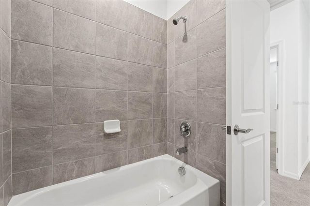 324 BELMOND DRIVE, Debary, FL 32713