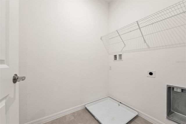 324 BELMOND DRIVE, Debary, FL 32713