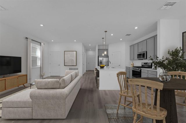 324 BELMOND DRIVE, Debary, FL 32713