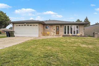 37400 Hacker Drive, Sterling Heights, MI 48310
