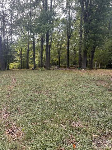 1062 Bayneswood Lane, Fort Mill, SC 29707