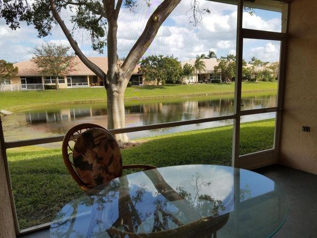 369 W Coral Trace Circle, Delray Beach, FL 33445