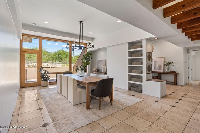4635 N Placita Roca Blanca, Tucson, AZ 85718